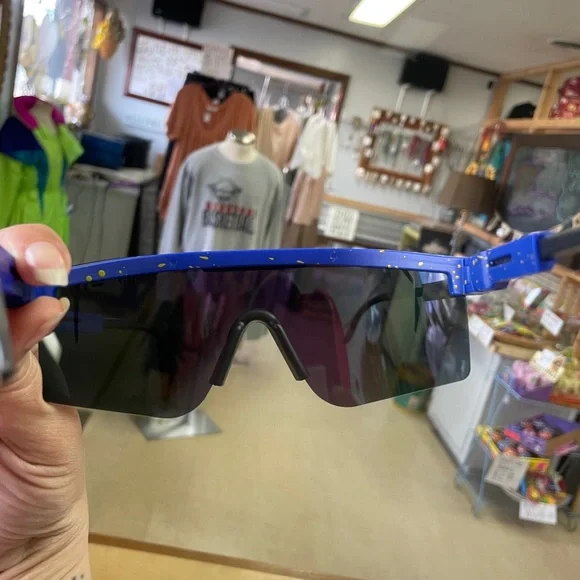 Viper Pit Shield Sport Visor Sunglasses with Blue Green Mirrored Lens - Picture 4 of 5